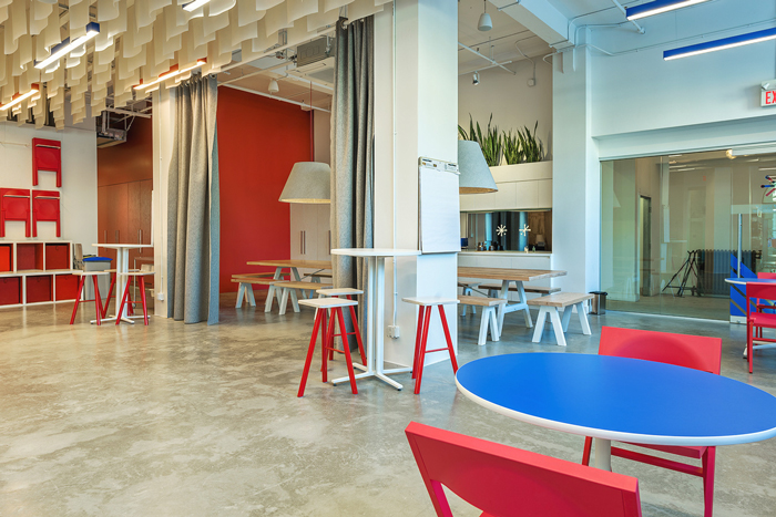 創意公司辦公室休息區域裝修設計案例效果圖