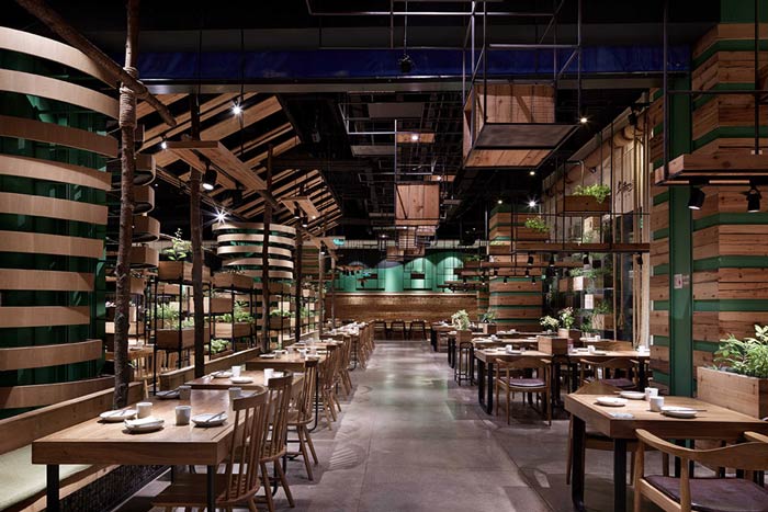 特色生態餐廳餐區裝修設計效果圖