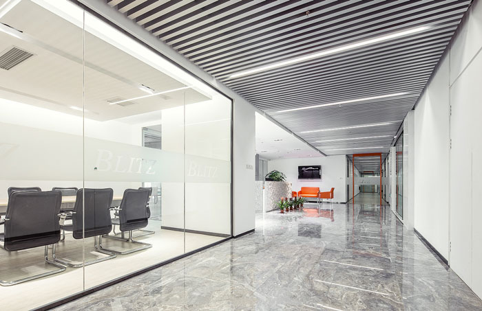 服裝貿易公司辦公室前臺裝修設計效果圖