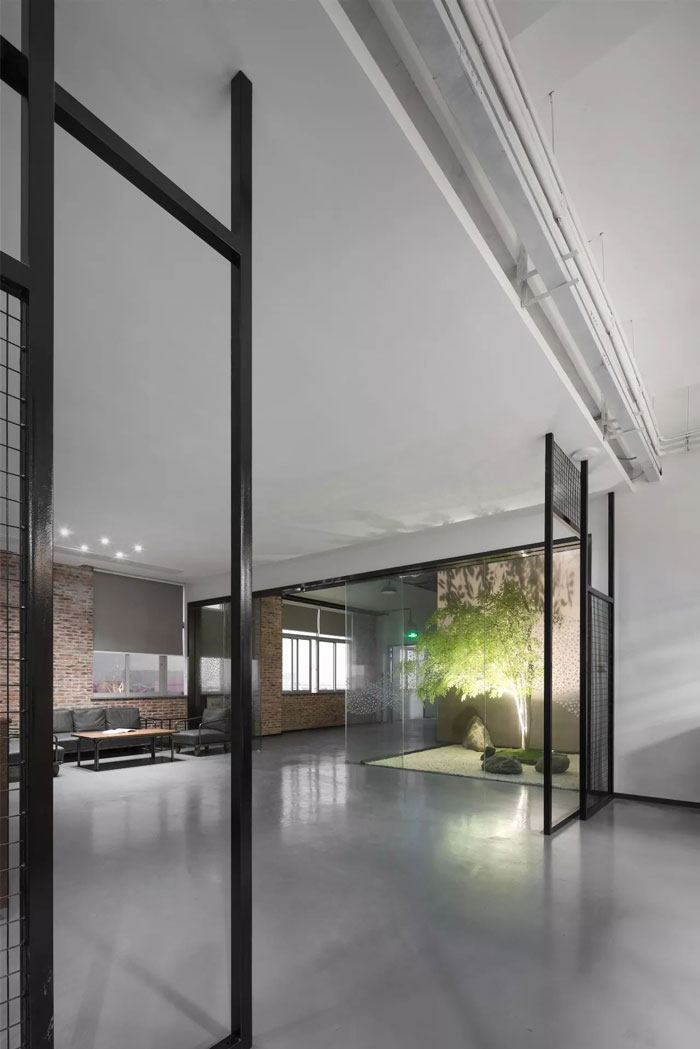 子公司辦公室接待區裝修設計平面圖