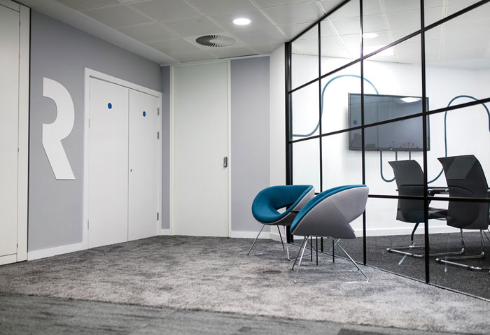 人力資源公司辦公室進門接待區裝修設計效果圖