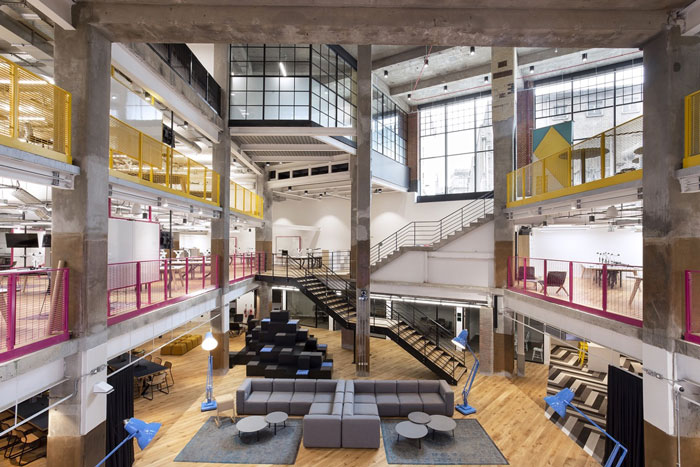 數(shù)碼公司總部辦公室開放空間裝修設(shè)計(jì)效果圖