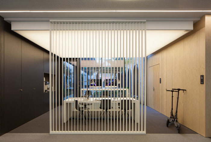 舊倉庫辦公室辦公區(qū)改造裝修設(shè)計(jì)效果圖