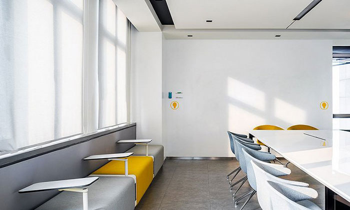 園區辦公室會議室裝修設計效果圖