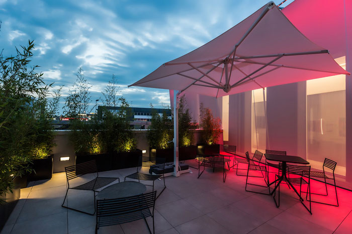 化妝品公司辦公室陽(yáng)臺(tái)裝修設(shè)計(jì)效果圖