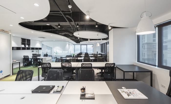 傳媒公司辦公室辦公區(qū)域裝修設計效果圖