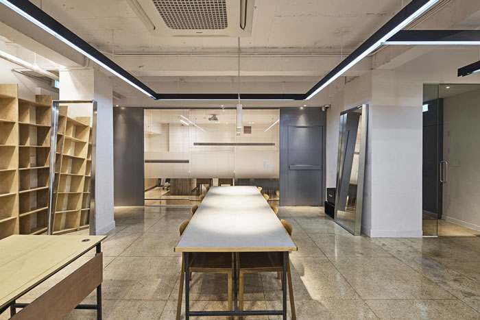 服裝廠房辦公室辦公區裝修設計效果圖