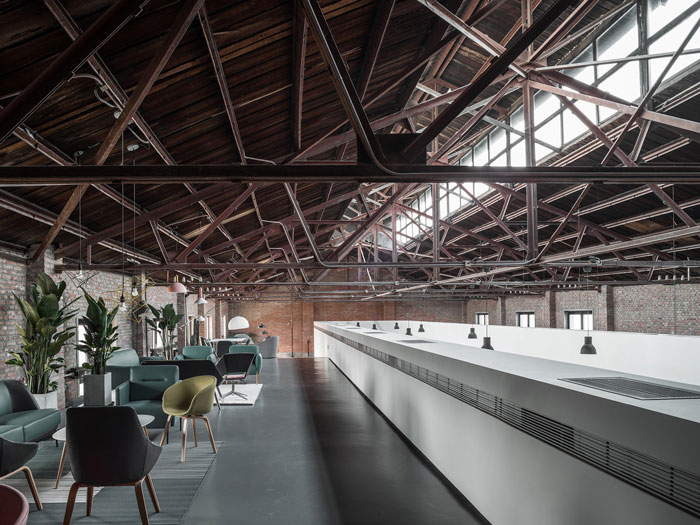 廠房改造辦公室洽談區裝修設計效果圖