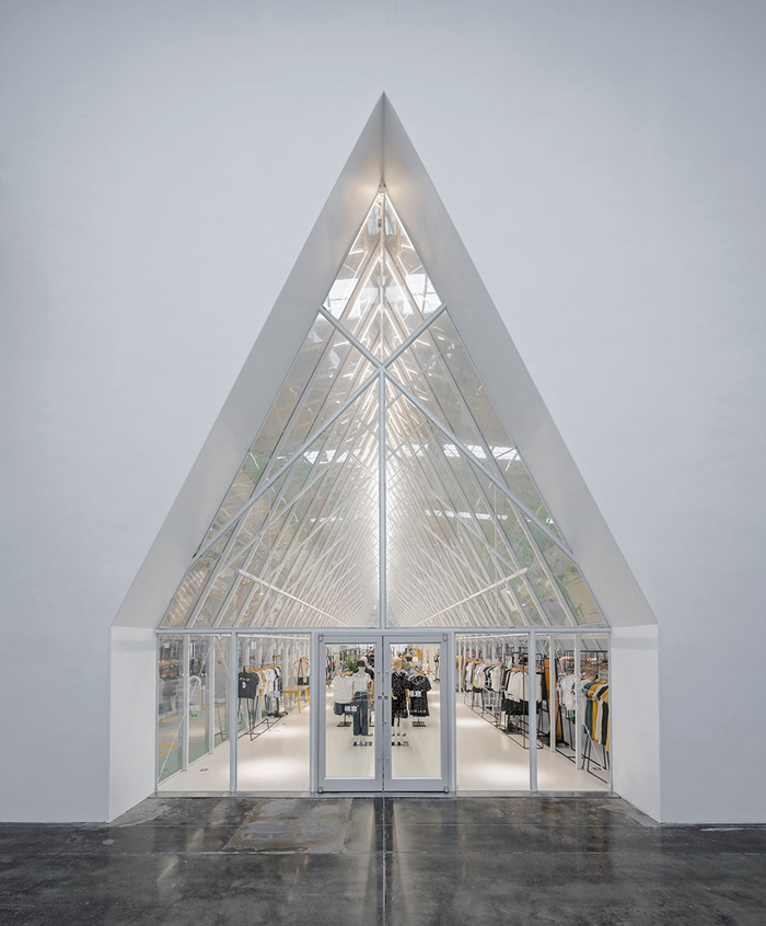 新零售體驗店服裝區裝修設計效果圖