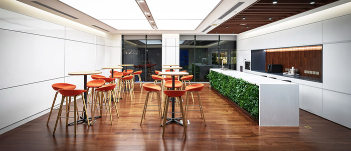 科技園區(qū)辦公樓吧臺裝修設計效果圖