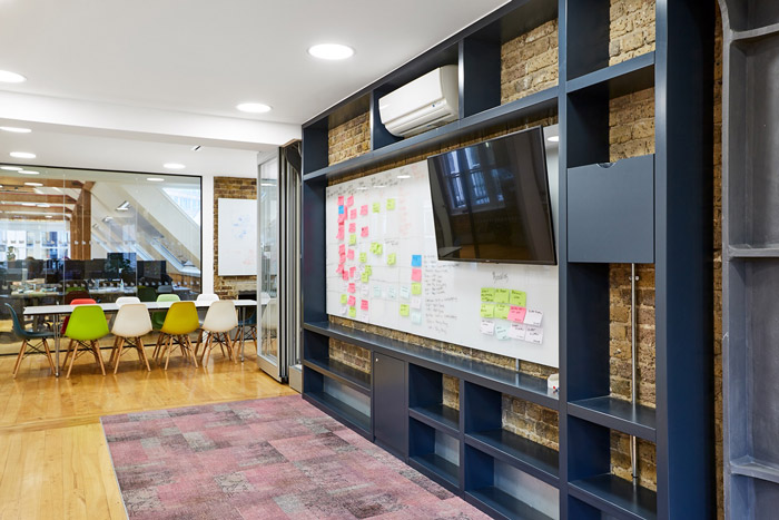 游戲公司辦公室安排區裝修設計效果圖