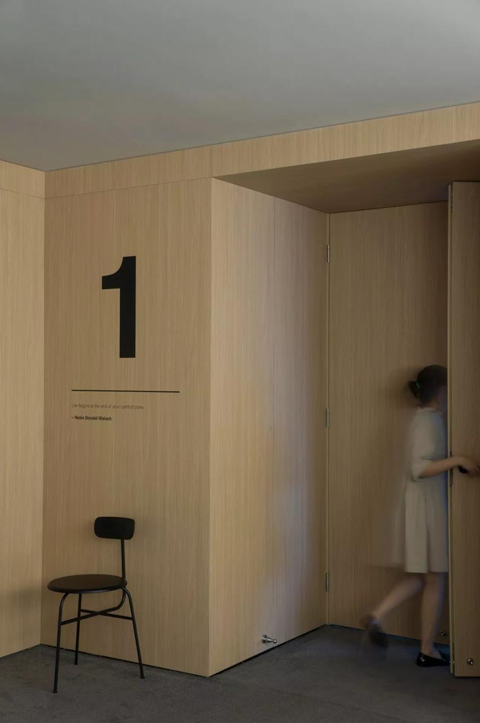 8000平方辦公樓1號入口設(shè)計(jì)方案