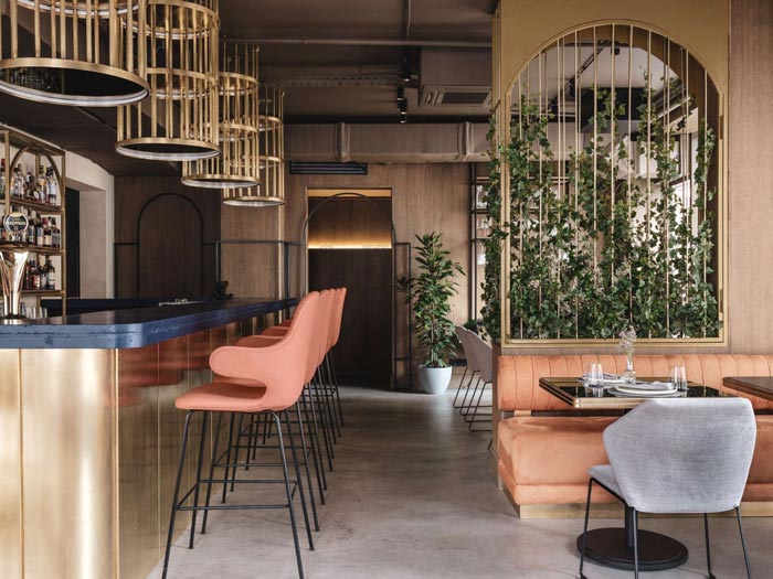 兩層夢幻餐廳吧臺裝修設(shè)計(jì)效果圖